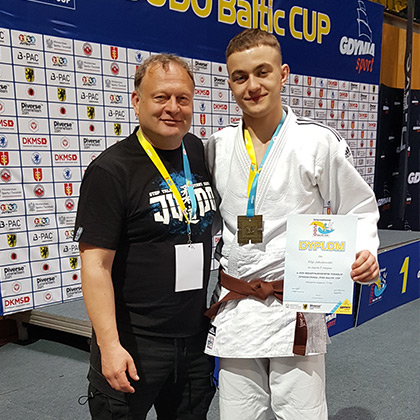 Medale i czołowa pozycja w ogólnej klasyfikacji judoków Millenium AKRO Rzeszów na Międzynarodowym Pucharze Polski!