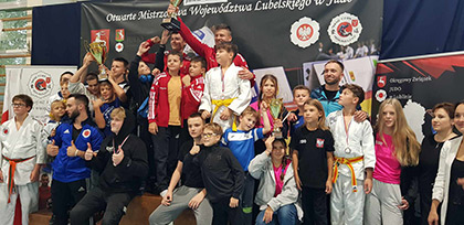 Zwycięstwo w klasyfikacji ogólnej Millenium AKRO Rzeszów w Janowie Lubelskim!